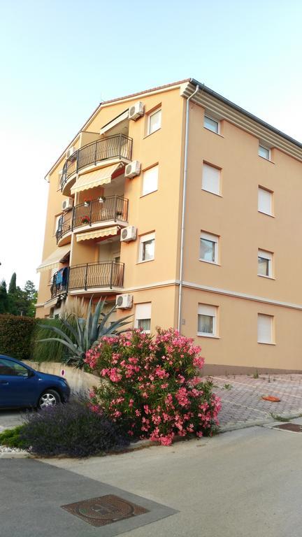 Apartment Pula Relax 외부 사진