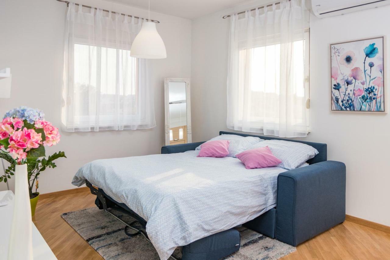 Apartment Pula Relax 외부 사진